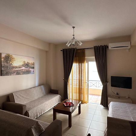 Apartament Galaxy Sarandë Eksteriør billede