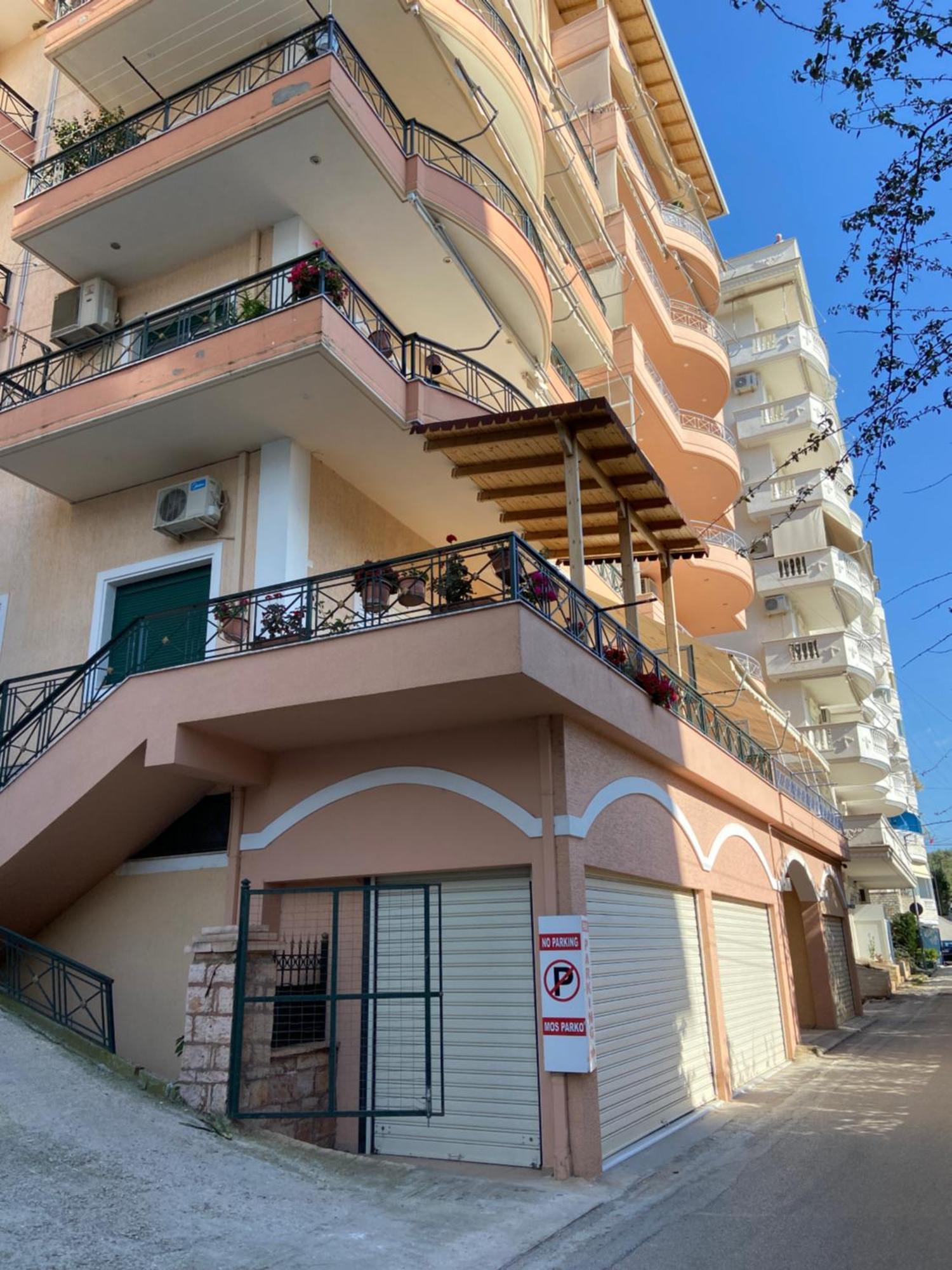 Apartament Galaxy Sarandë Eksteriør billede